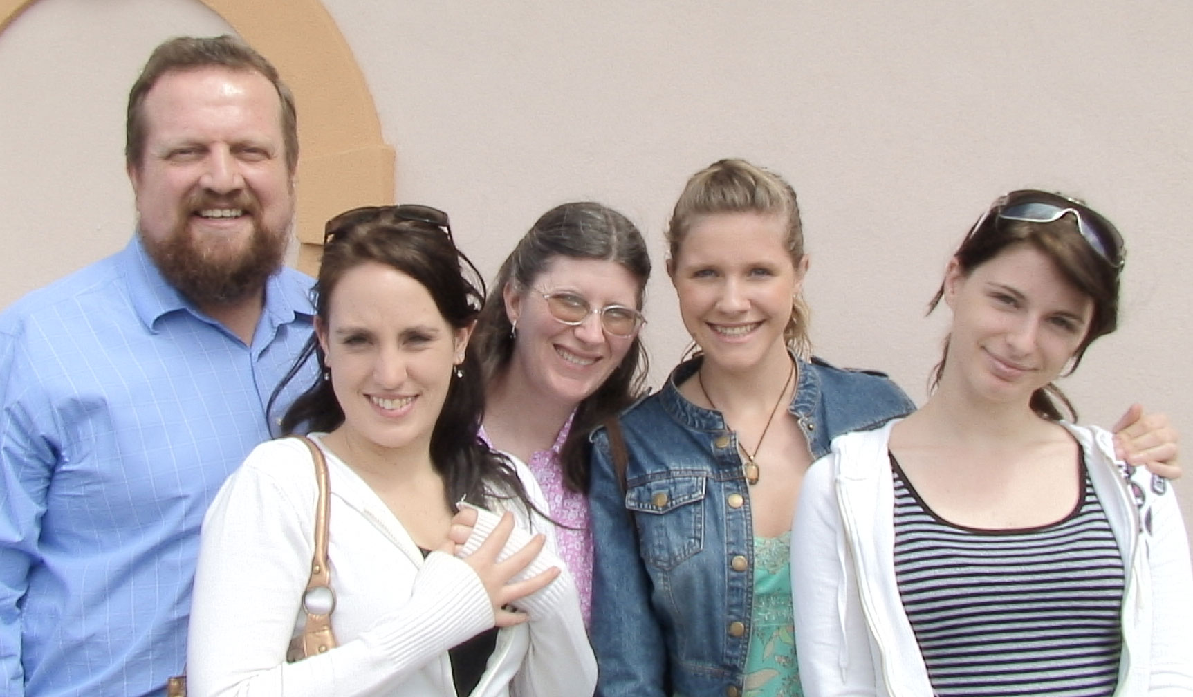 Jerry, Kerri and Rachel Clarkson with International Students Kat and Sandy in front